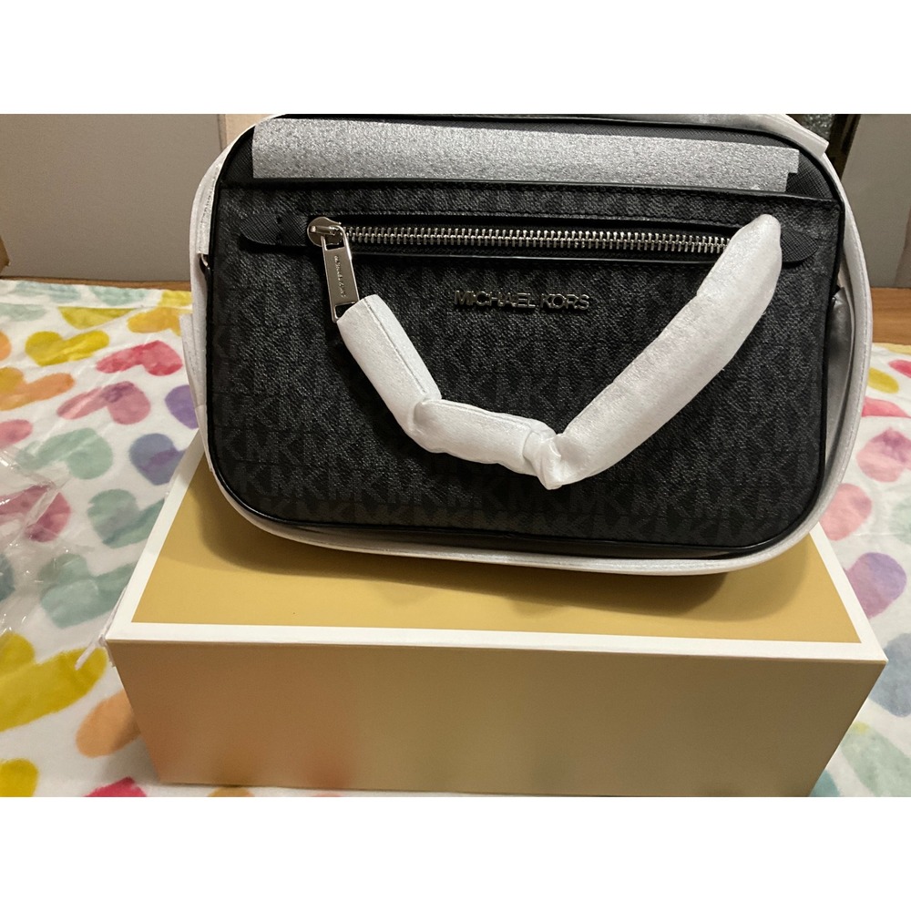 NWT Michael kors crossbody purse black